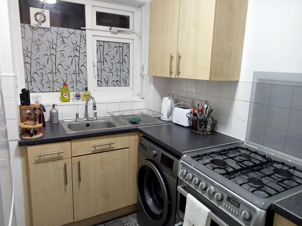 Studio Apartment In London, Bethnal Green Esterno foto