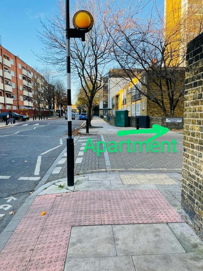 Studio Apartment In London, Bethnal Green Esterno foto
